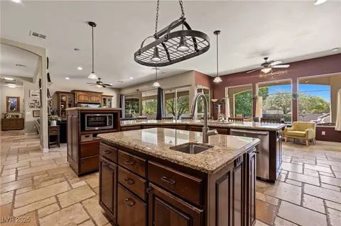 1981 Trophy Elk Ave, Logandale, NV 89021 photo 13
