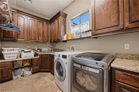 1981 Trophy Elk Ave, Logandale, NV 89021 photo 17