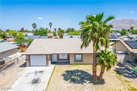 117 Palisade Ave, Las Vegas, NV 89110