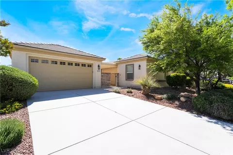 8236 Imperial Lakes St, Las Vegas, NV 89131