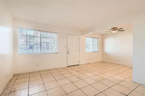 212 Orland St #19, Las Vegas, NV 89107