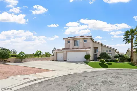 3295 Cooper Creek Dr, Henderson, NV 89074