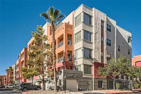 55 E Agate Ave #202, Las Vegas, NV 89123