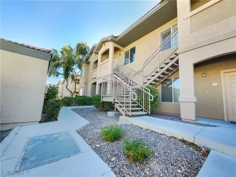 8985 S Durango Dr #2081, Las Vegas, NV 89113