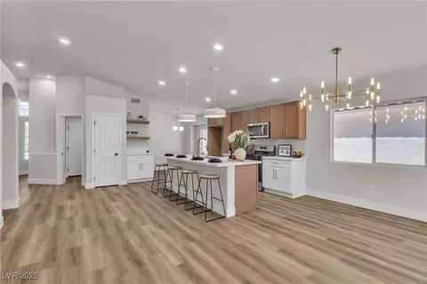 10886 Porto Foxi St, Las Vegas, NV 89141
