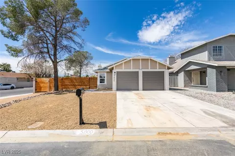 3800 Summer Breeze Cir, Las Vegas, NV 89108