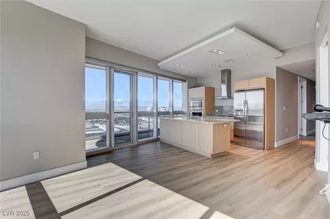 4471 Dean Martin Dr #4001, Las Vegas, NV 89103