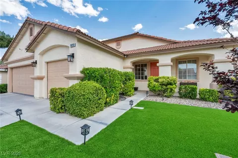 10213 Treasure Mountain Ct, Las Vegas, NV 89129