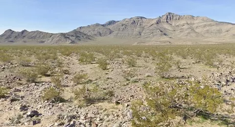 1150 W Sapphire Rd, Pahrump, NV 89020