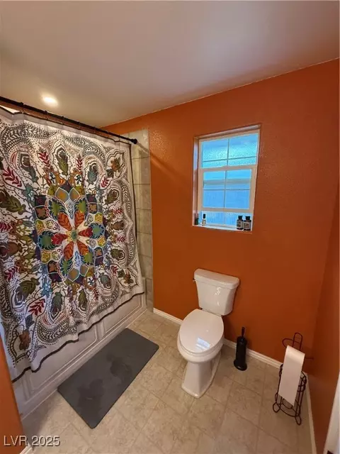 Bath - 1409 Mill St, Ely, NV 89301 photo 3 of 4