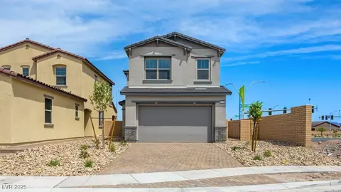 77 Tardando Ave, Henderson, NV 89015