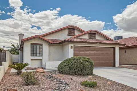 6417 Plumcrest Rd, Las Vegas, NV 89108