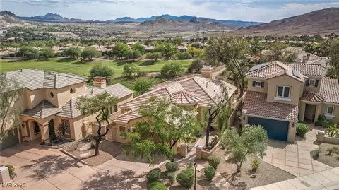 32 Cerchio Basso, Henderson, NV 89011
