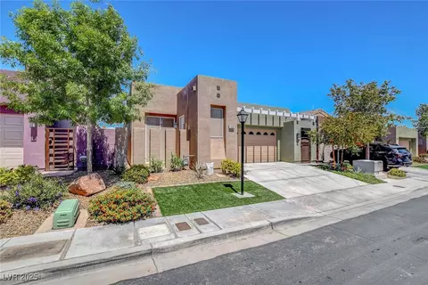 130 Twin Towers Ave, Las Vegas, NV 89123