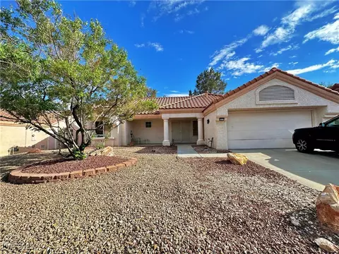 8513 Lynhurst Dr, Las Vegas, NV 89134