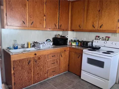 Kitchen - 1121 Lyons Ave, Ely, NV 89301 photo 1 of 2