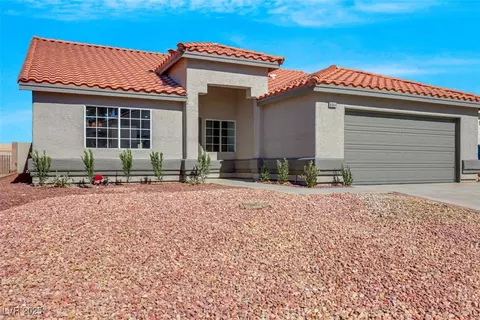 6664 Rutgers Dr, Las Vegas, NV 89156