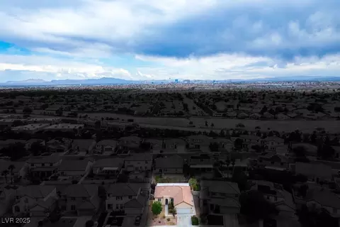 1027 Dawn Valley Dr, North Las Vegas, NV 89031