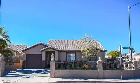 1713 Golden Sky Dr, Las Vegas, NV 89106
