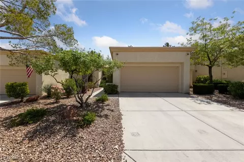 2208 Spring Water Dr, Las Vegas, NV 89134