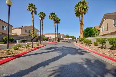 6420 Extreme Shear Ave #102, Henderson, NV 89011