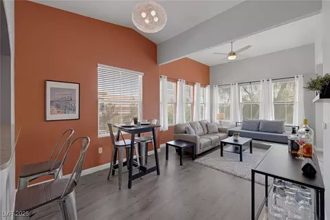 10001 Peace Way #2351, Las Vegas, NV 89147
