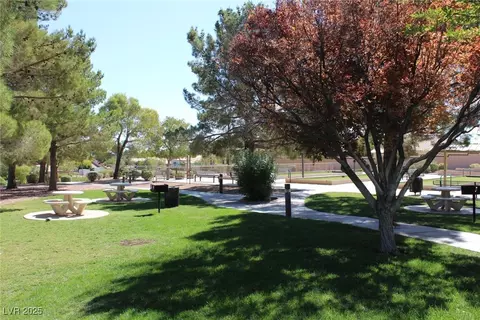 2013 Capestone St, Las Vegas, NV 89134 photo 36