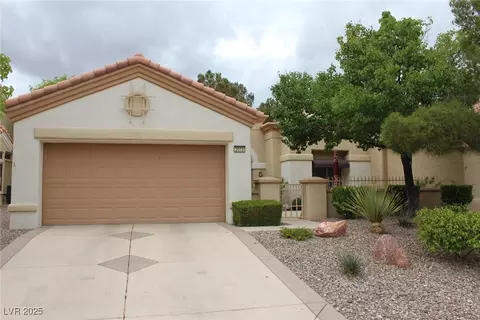 2013 Capestone St, Las Vegas, NV 89134