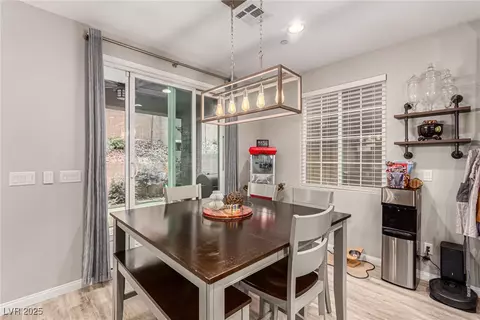 Dining - 39 Castleton Tower Ct, Henderson, NV 89011 photo 1 of 1