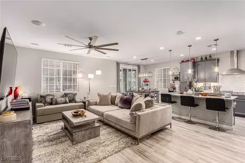 Living - 39 Castleton Tower Ct, Henderson, NV 89011 photo 1 of 2