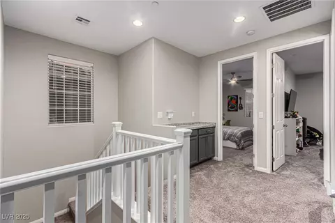 Entry Way - 39 Castleton Tower Ct, Henderson, NV 89011 photo 2 of 4