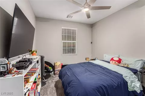 Bedroom - 39 Castleton Tower Ct, Henderson, NV 89011 photo 5 of 5