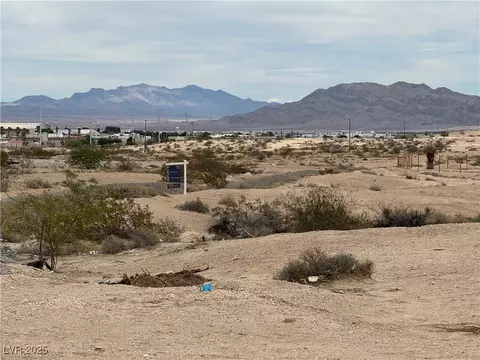 West Mayflower Avenue, North Las Vegas, NV 89030