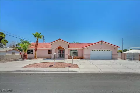 2398 S Lamont St, Las Vegas, NV 89104