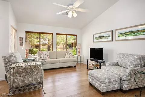 3128 Faiss Dr, Las Vegas, NV 89134