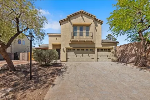 8029 Chablis Bay St, Las Vegas, NV 89131