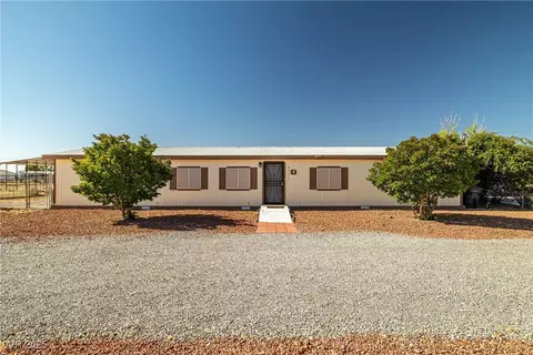 4931 E Comanche Dr, Pahrump, NV 89061