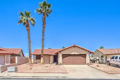 403 Woodridge Dr, Henderson, NV 89015