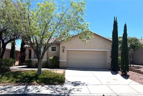 10195 Queensbury Ave, Las Vegas, NV 89135