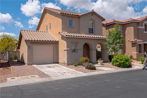5001 Volcanic Rock Ln, Las Vegas, NV 89122