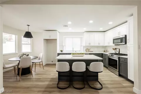 8757 Beluga Way, Las Vegas, NV 89117