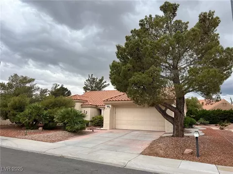2801 Golfside Dr, Las Vegas, NV 89134