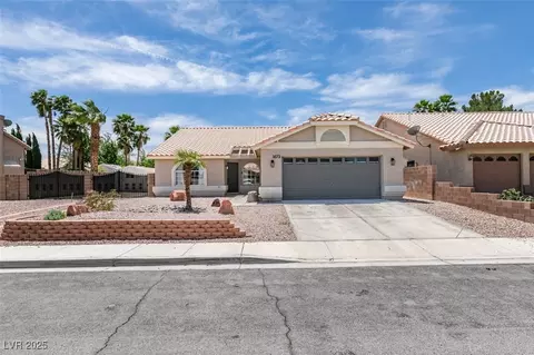1673 Golden Vista Dr, Las Vegas, NV 89123