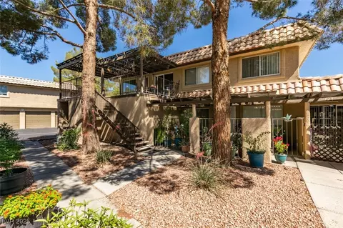 718 Nectarine Ct, Henderson, NV 89014