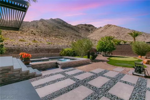 2927 The Peaks Ln, Las Vegas, NV 89138