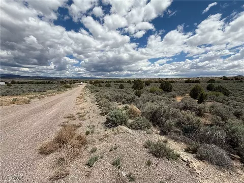 Hickory, Pioche, NV 89043 photo 7
