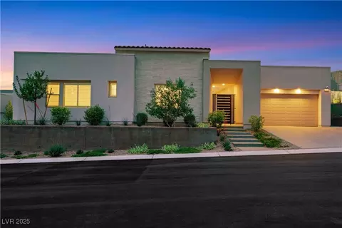 11895 Skyline Arch Ct, Las Vegas, NV 89138