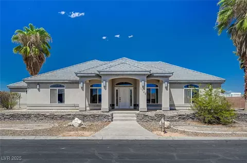 1420 Logandale Dr, Logandale, NV 89021