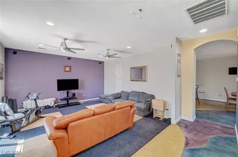 Living - 1420 Logandale Dr, Logandale, NV 89021 photo 2 of 3