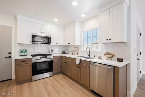 427 Wright Way, Henderson, NV 89015